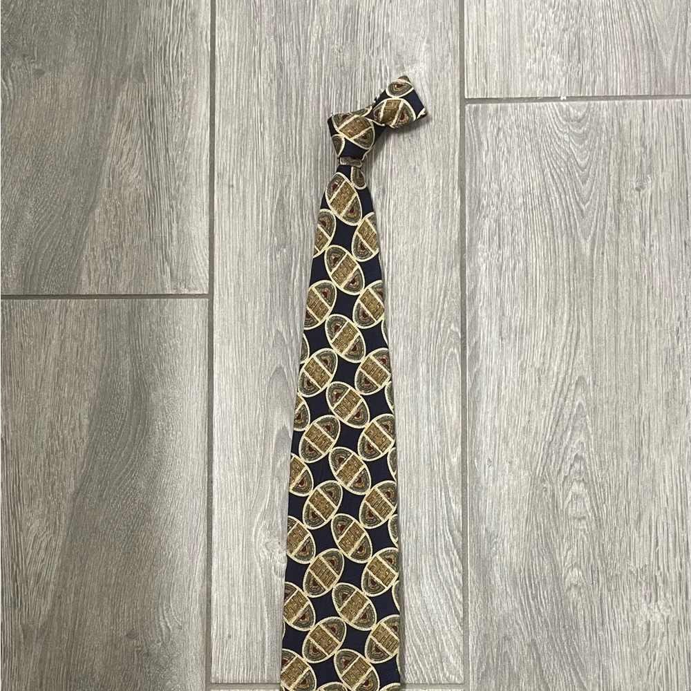 Claiborne Navy & Gold Necktie